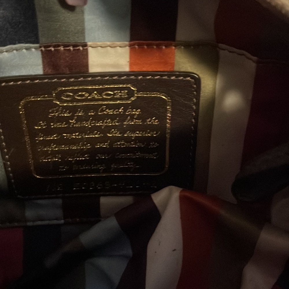 Authentic. coach mini arm pouch!! Beautiful multi color.  satin. inside!! - Picture 3 of 4